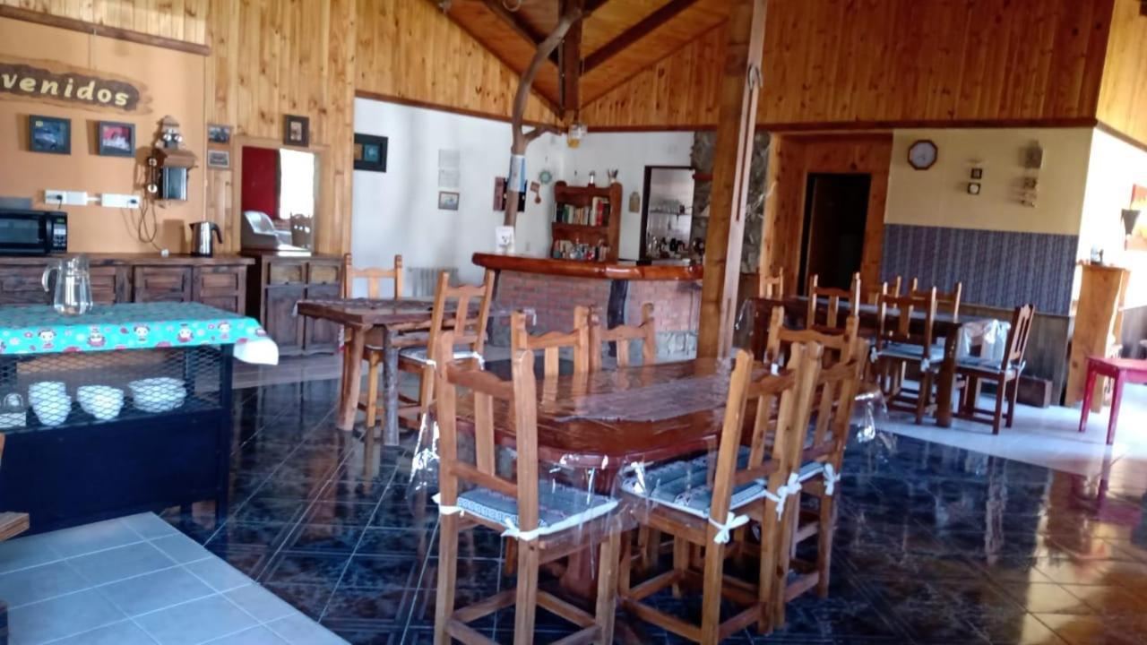 Hosteria Altas Cumbres El Chaltén Exterior foto